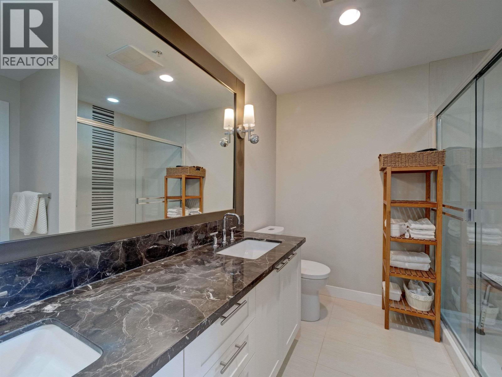 307 5725 Teredo Street, Sechelt, British Columbia  V7Z 0J2 - Photo 15 - R3138284
