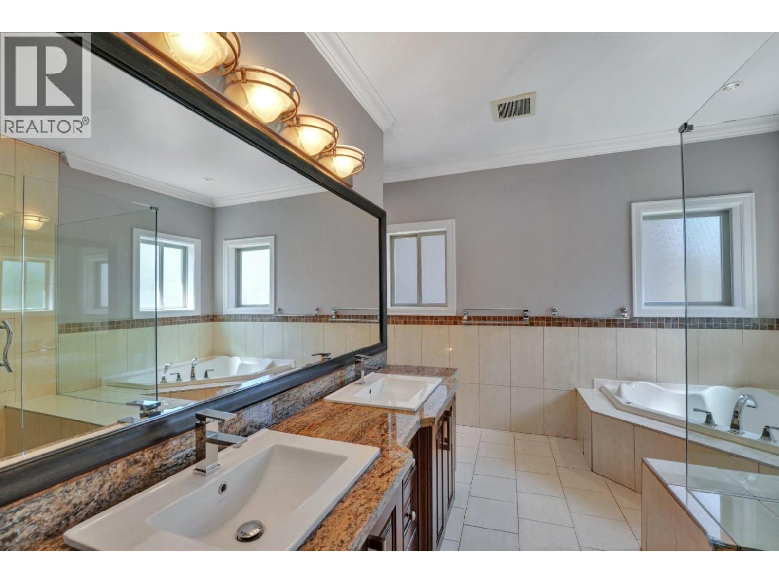 4022 Dominion Street, Burnaby, British Columbia  V5G 1C3 - Photo 26 - R3138249