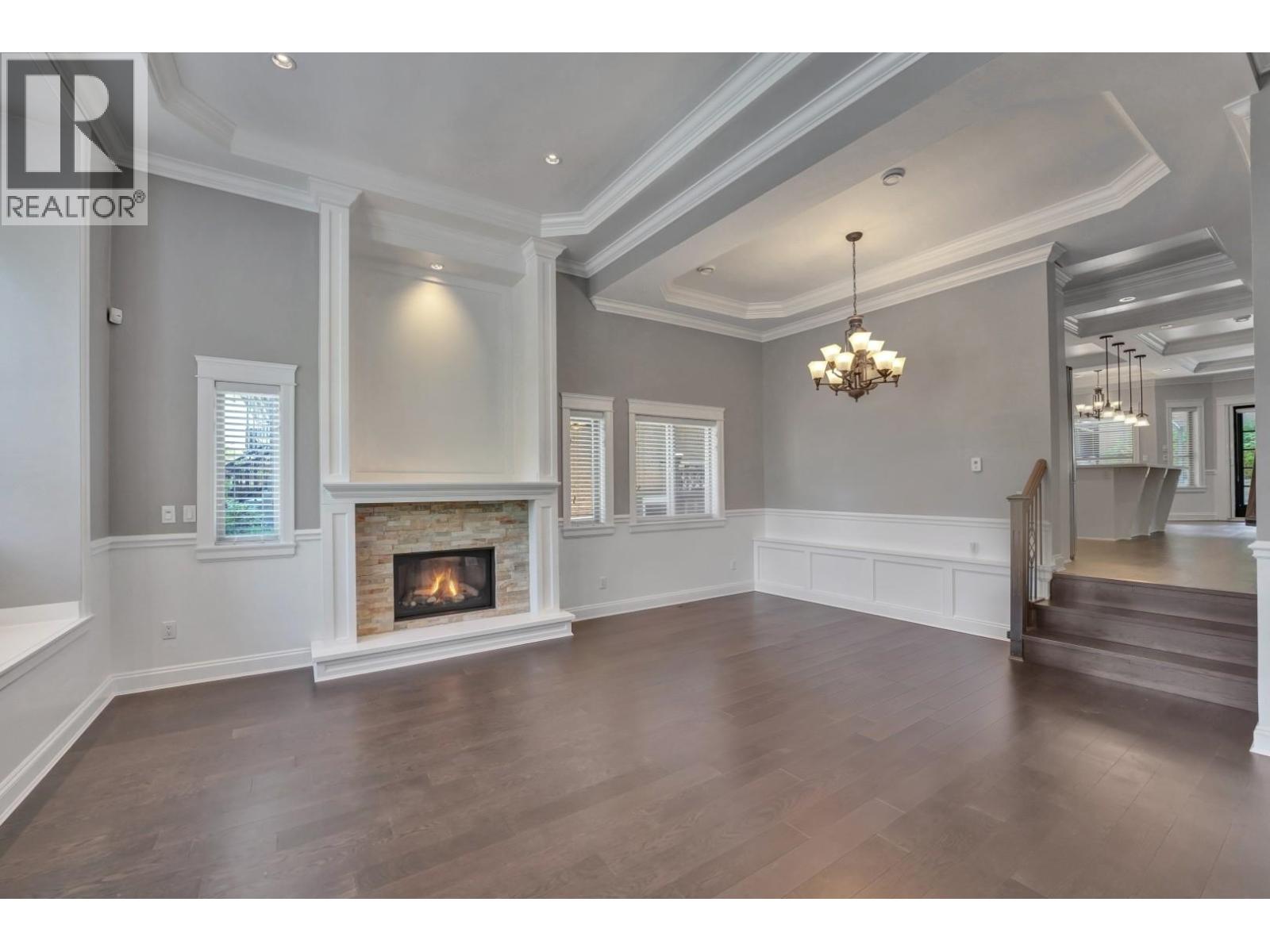 4022 Dominion Street, Burnaby, British Columbia  V5G 1C3 - Photo 3 - R3138249