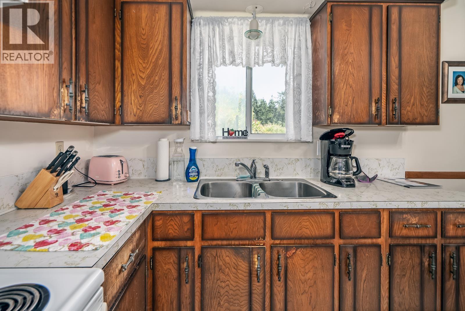 25792 Dewdney Trunk Road, Maple Ridge, British Columbia  V4R 1Y4 - Photo 6 - R3138270