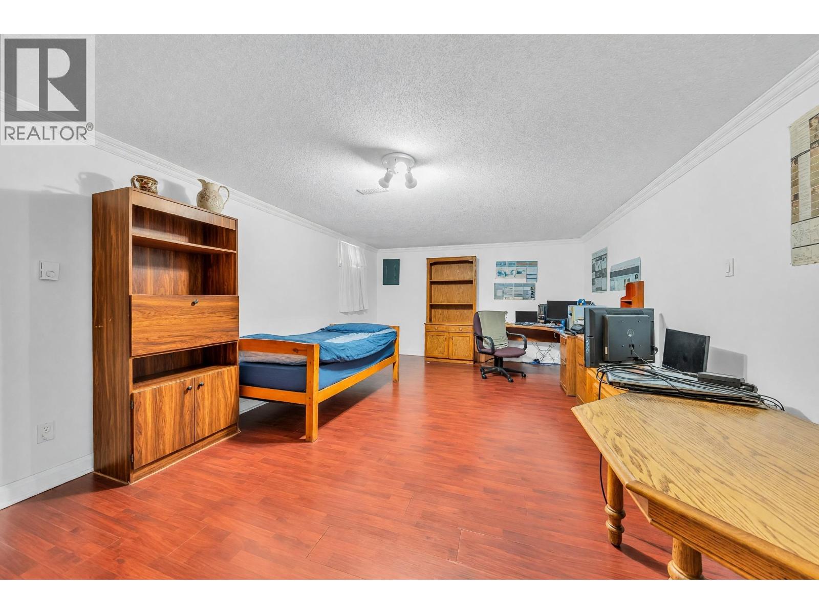 468 Saville Crescent, North Vancouver, British Columbia  V7N 3B1 - Photo 24 - R3138290