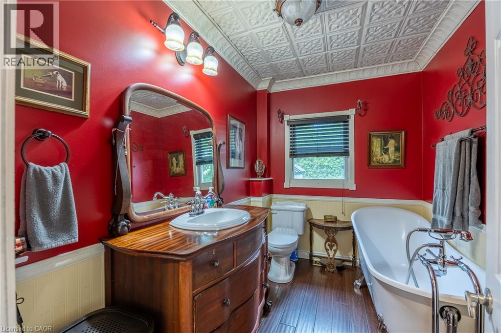 220 King Hiram Street, Ingersoll, Ontario  N5C 1L8 - Photo 14 - 40840594