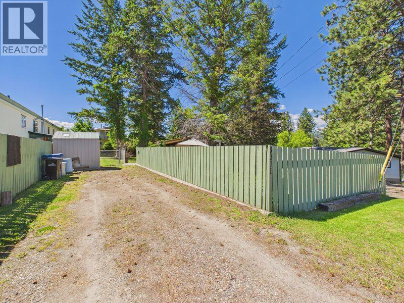 3311 21st Street N, Cranbrook, British Columbia  V1C 6E5 - Photo 4 - 10391475