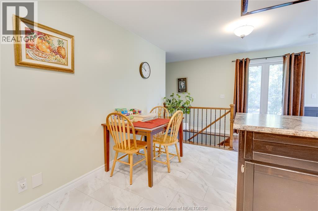 503 Regent, St. Clair Beach, Ontario  N8N 4B8 - Photo 9 - 26014764