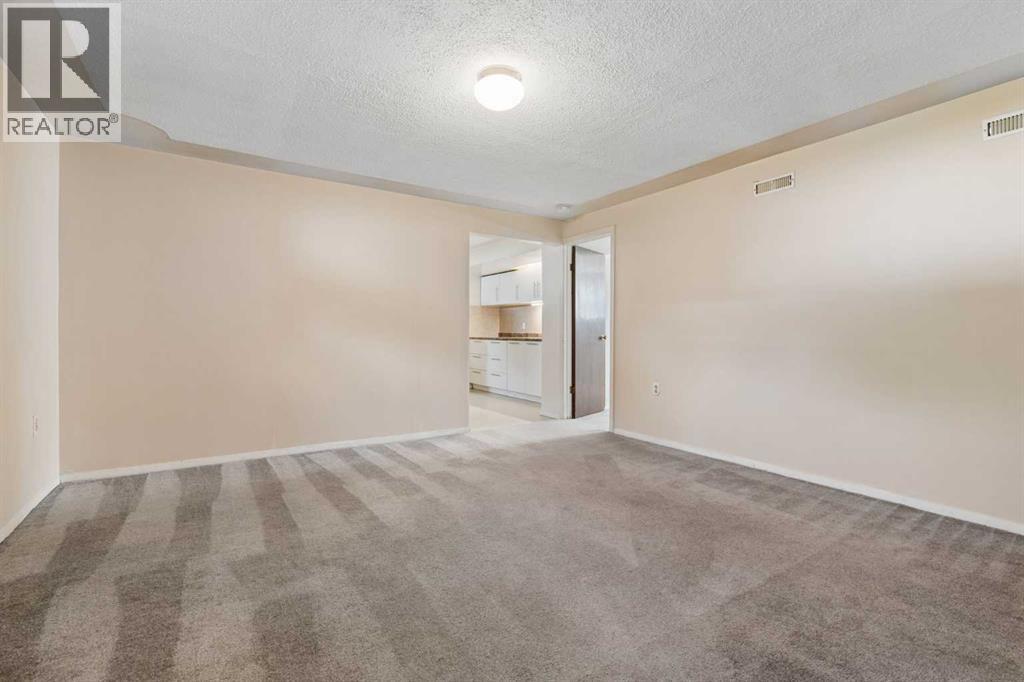 1306 87 Avenue SW, Calgary, Alberta  T2V 0W3 - Photo 28 - A2321347