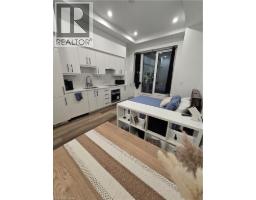 5 WELLINGTON Street Unit# 208, Kitchener, Ontario