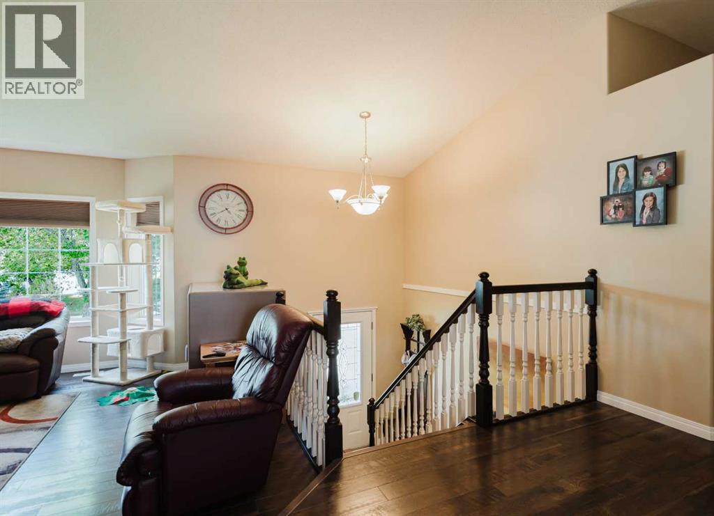 9854 66 Avenue, Grande Prairie, Alberta  T8W 2S1 - Photo 3 - A2322567