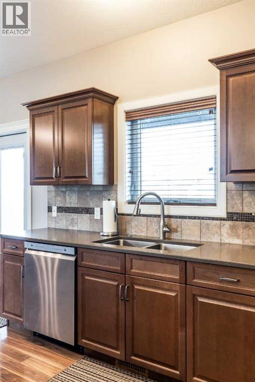 207 Hamptons Way Se, Medicine Hat, Alberta  T1B 0E1 - Photo 14 - A2311270