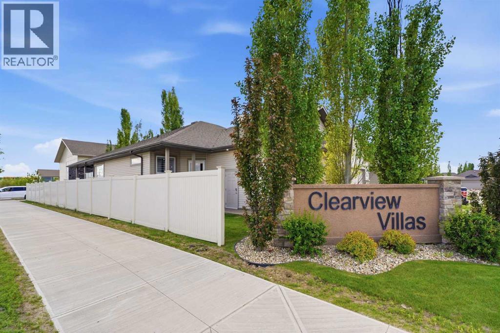 1 Cody Place, Red Deer, Alberta  T4P 0M4 - Photo 4 - A2322716