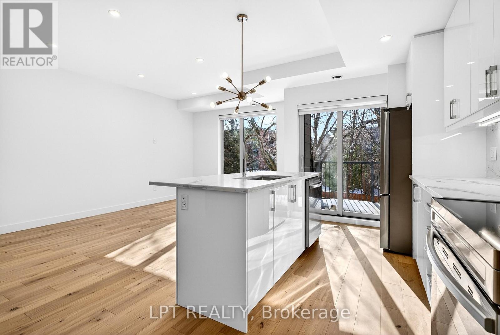 14 Stevens Avenue, Ottawa, Ontario K1K 1K5 - Photo 10 - X13475228