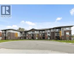 5840 NEWMAN Unit# 202, LaSalle, Ontario