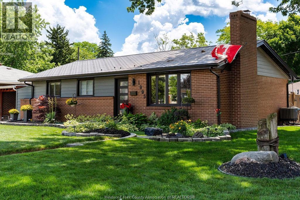 1995 Labelle, Windsor, Ontario