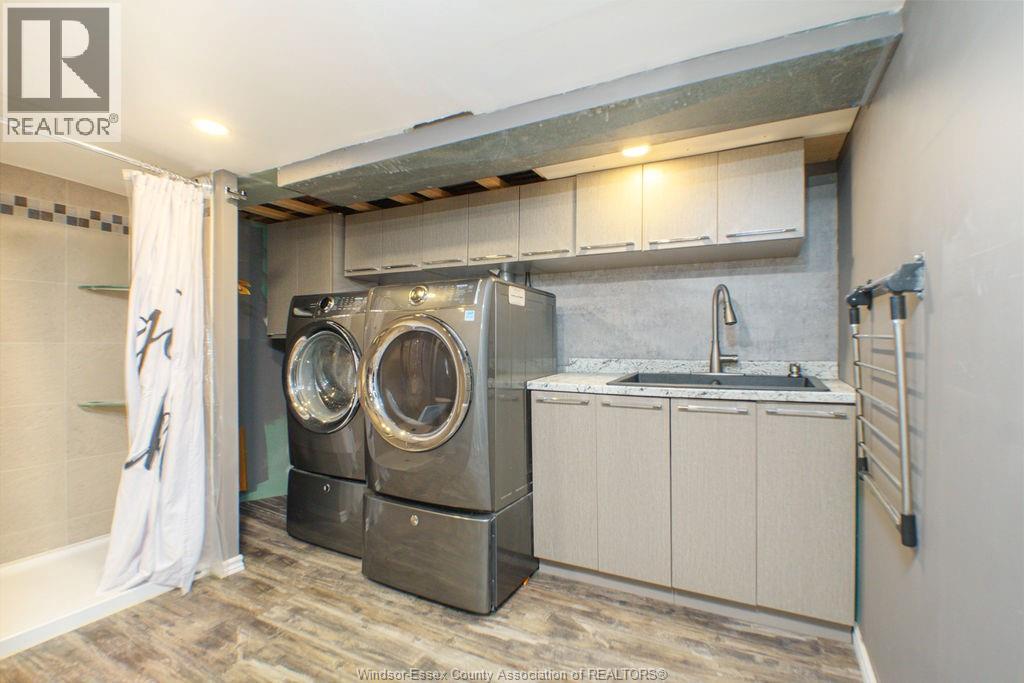 1995 Labelle, Windsor, Ontario  N9E 1B5 - Photo 31 - 26014771