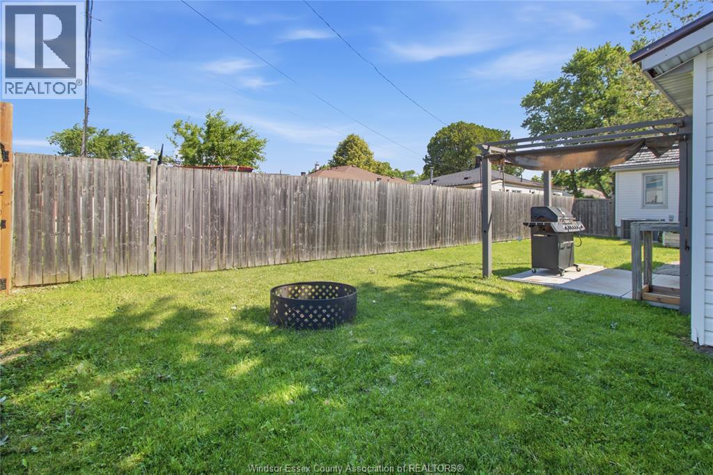 2625 Alexis Road, Windsor, Ontario  N8W 3Z8 - Photo 4 - 26014825
