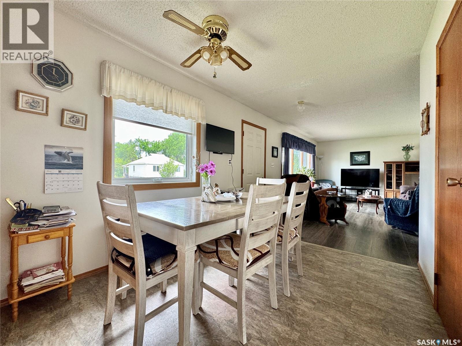 136 Darlington Street E, Yorkton, Saskatchewan  S3N 0E1 - Photo 11 - SK040146