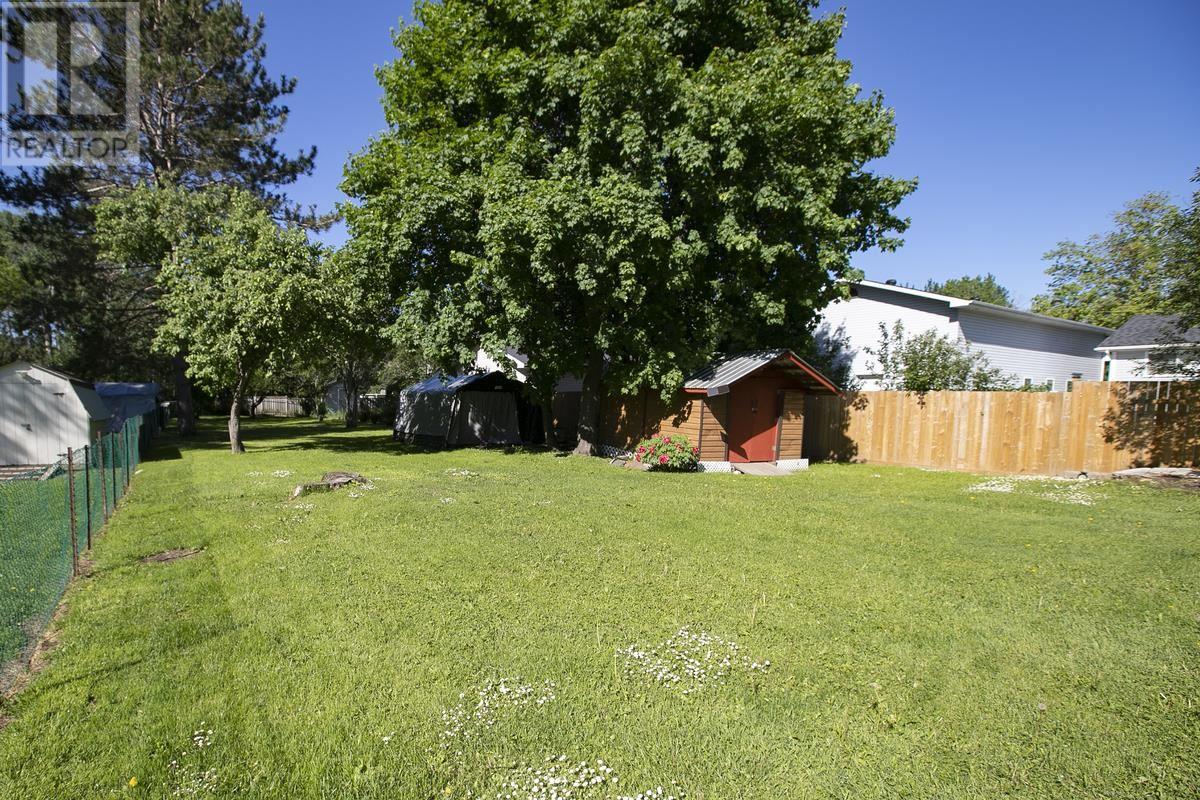 85 Royal York Blvd, Sault Ste. Marie, Ontario  P6A 6X3 - Photo 5 - SM261497