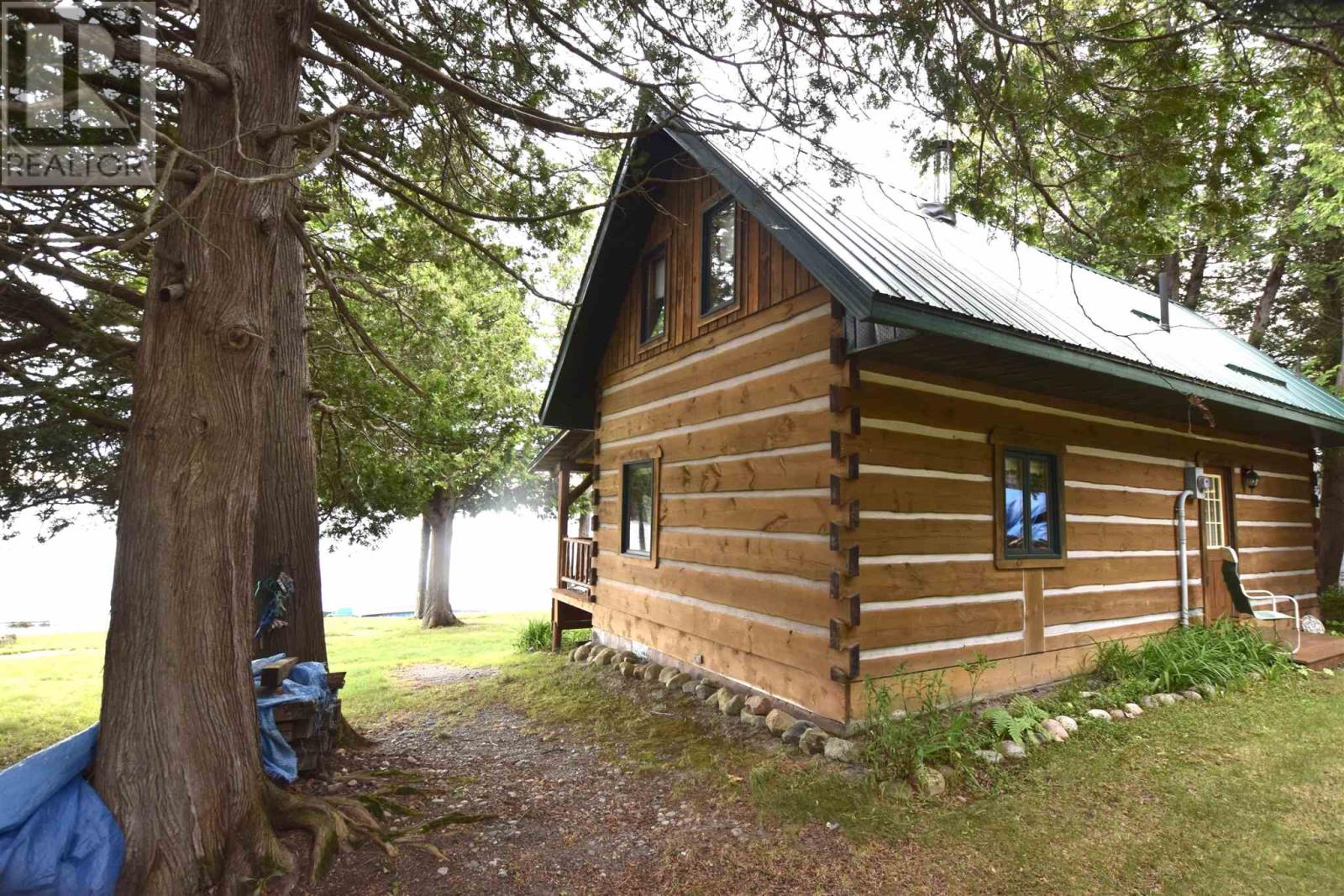 686 Sunset Beach Road, Huron Shores, Ontario  P0R 1H0 - Photo 5 - SM261545