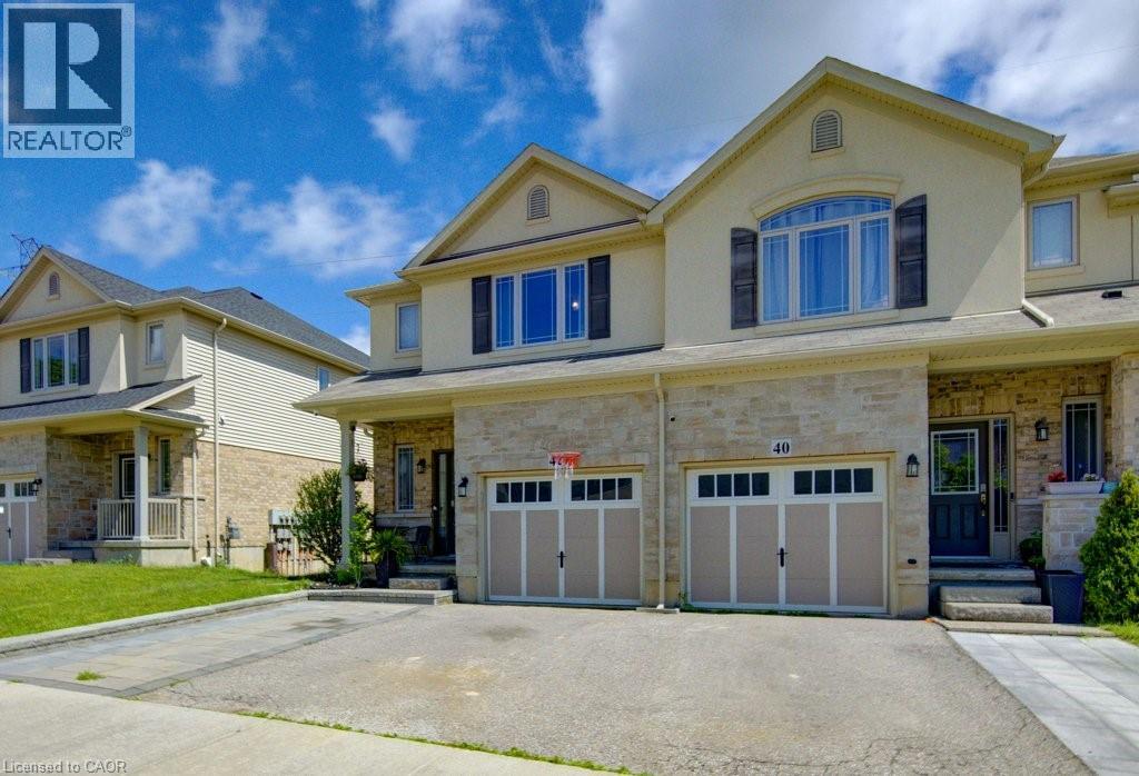 42 Greenwater Street, Kitchener, Ontario  N2R 0H2 - Photo 3 - 40841797