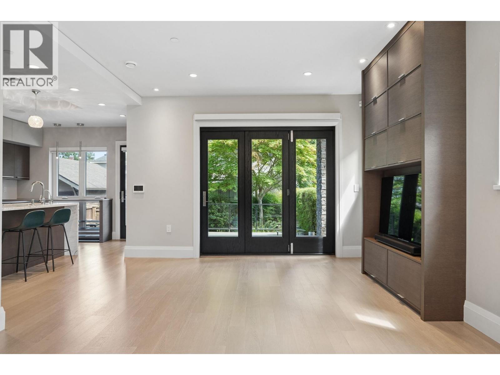 4481 W 15th Avenue, Vancouver, British Columbia V6R 3B1 - Photo 8 - R3137854