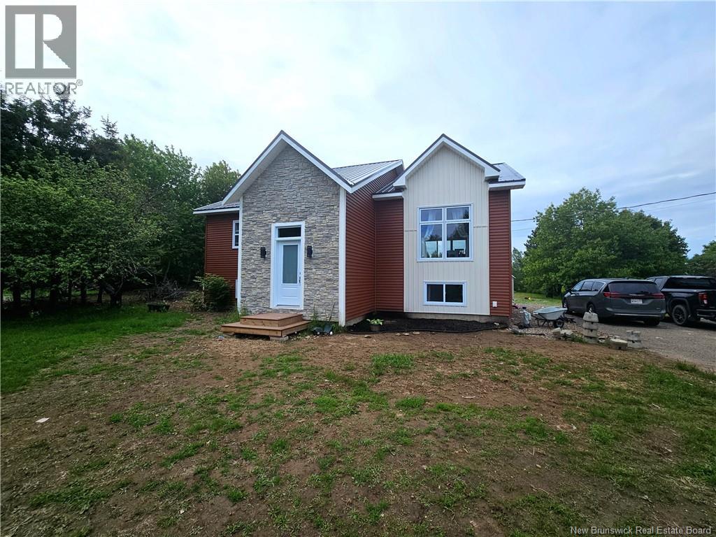 805 Principale, Petit-Paquetville, New Brunswick