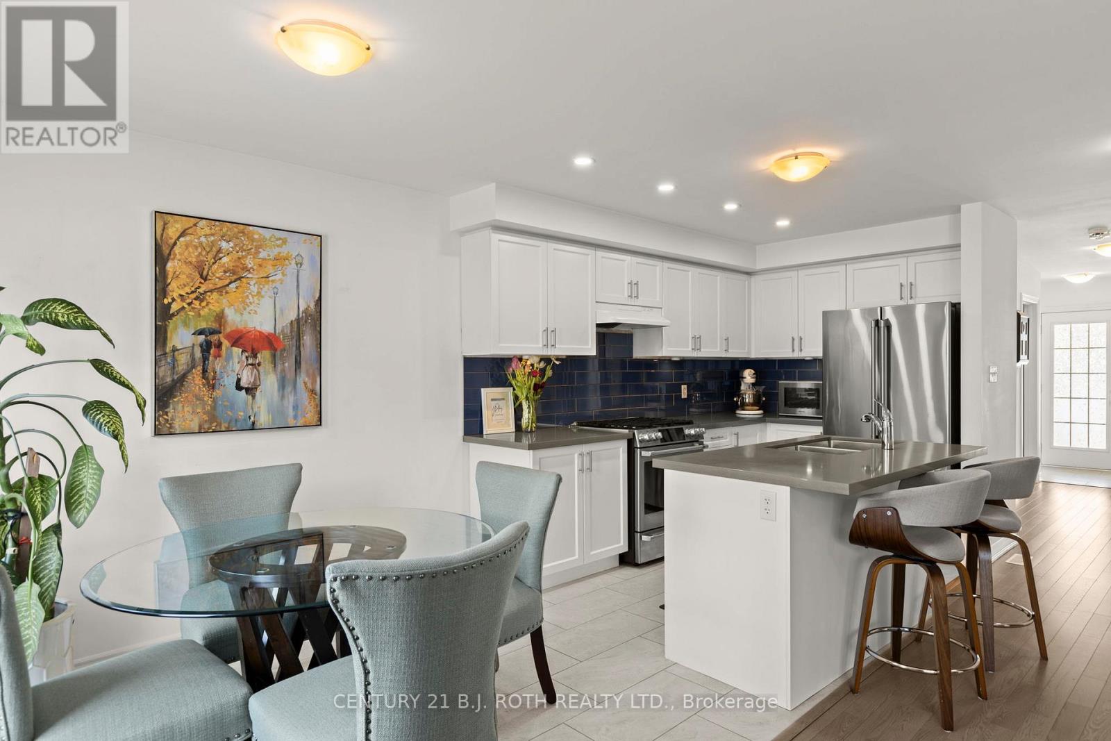 69 Alaskan Heights, Barrie (Holly), Ontario  L9J 0H9 - Photo 10 - S13475230
