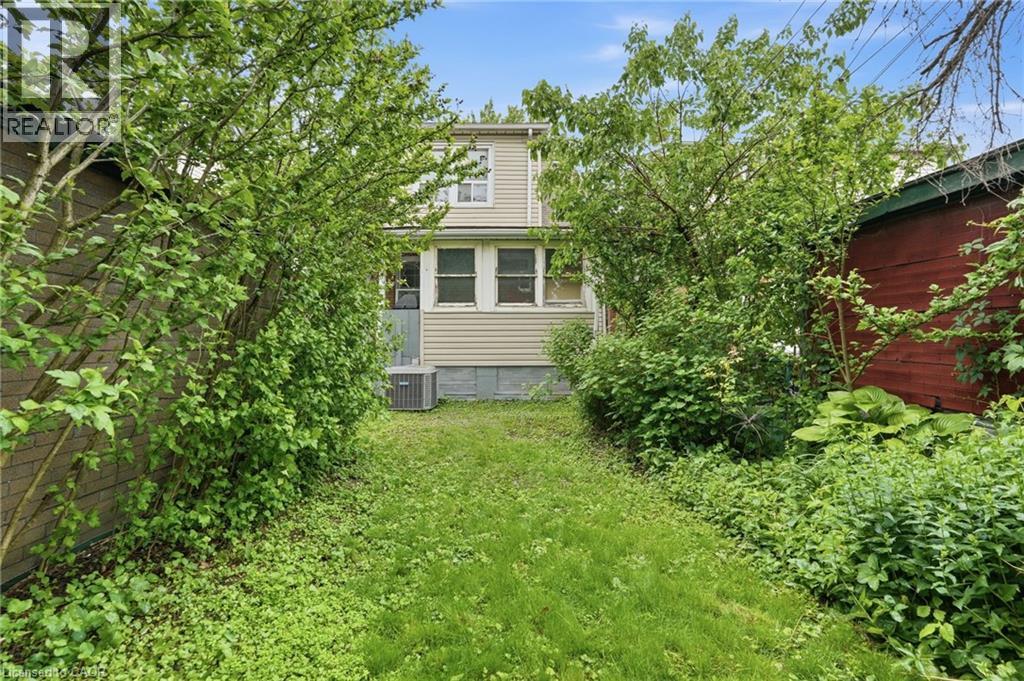 16 Connaught Avenue N, Hamilton, Ontario  L8L 6Y7 - Photo 45 - 40838939