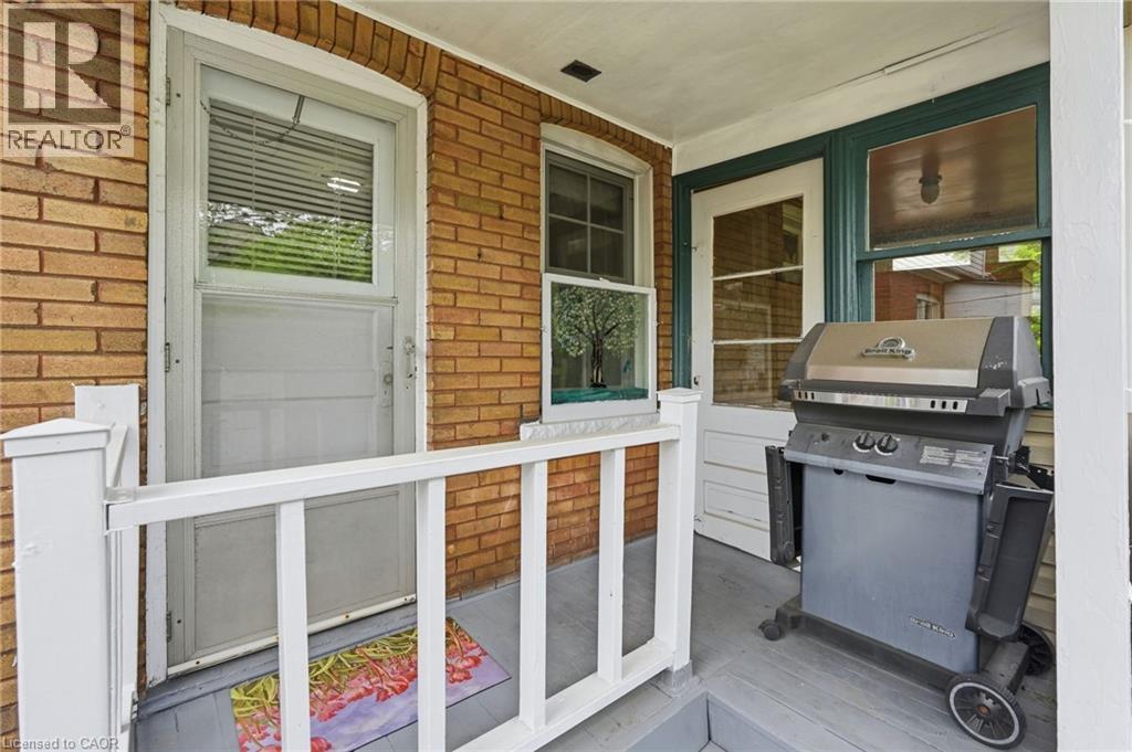 16 Connaught Avenue N, Hamilton, Ontario  L8L 6Y7 - Photo 40 - 40838939