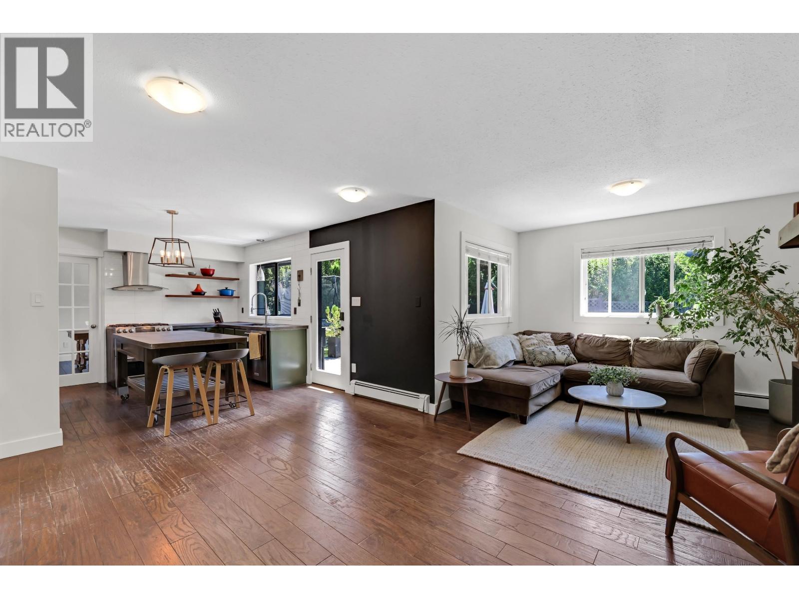 2539 Jura Crescent, Squamish, British Columbia  V0N 1T0 - Photo 7 - R3137656