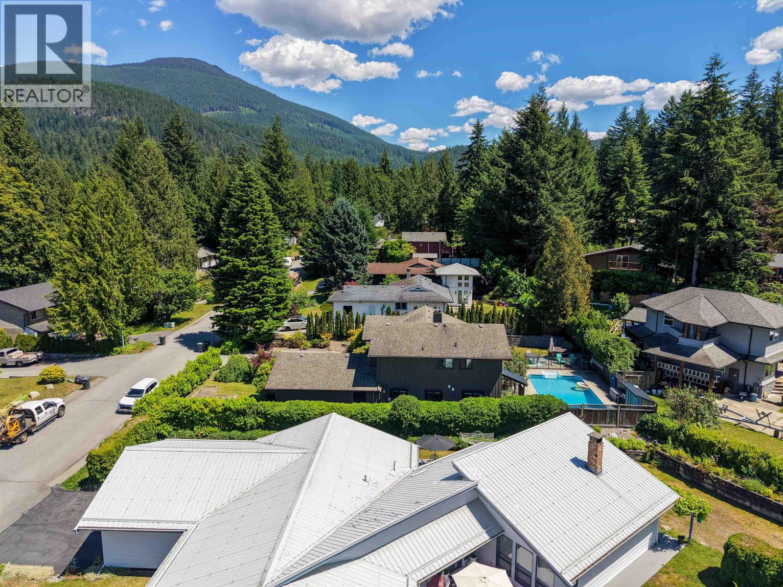 2539 Jura Crescent, Squamish, British Columbia  V0N 1T0 - Photo 40 - R3137656