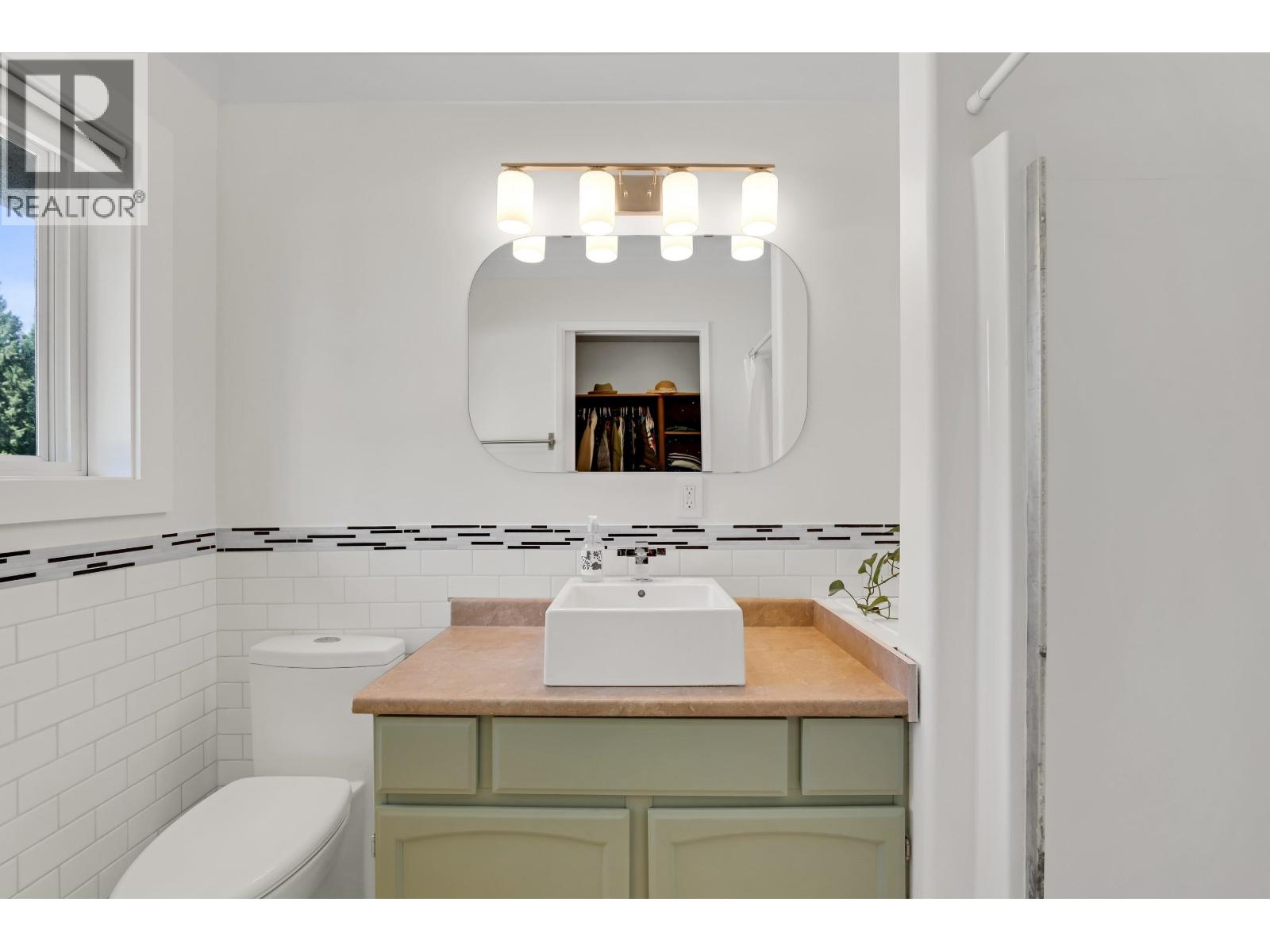 2539 Jura Crescent, Squamish, British Columbia  V0N 1T0 - Photo 18 - R3137656