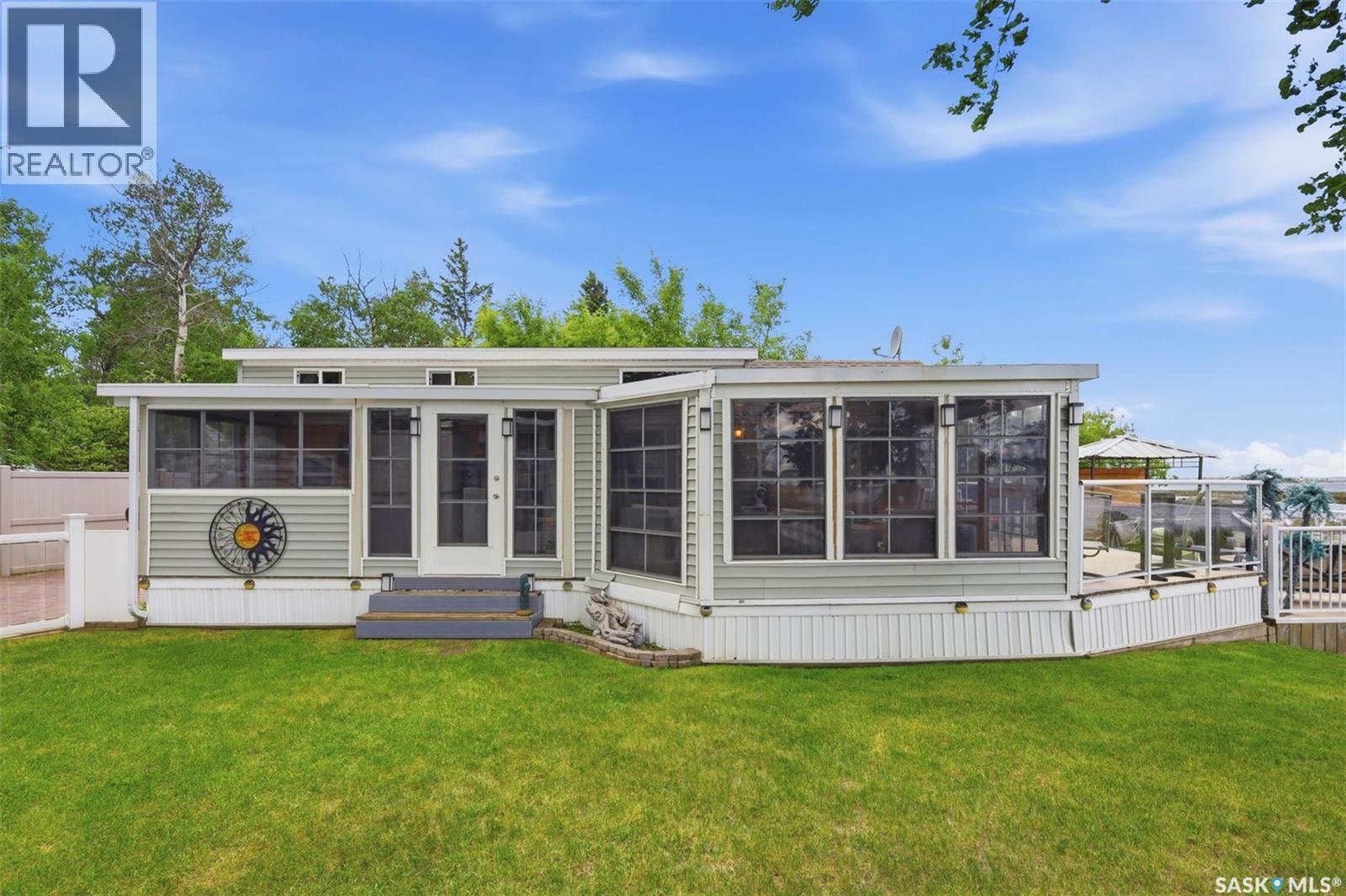 71 Poplar Beach, Wakaw Lake, Saskatchewan S0K 4P0 - Photo 4 - SK040197