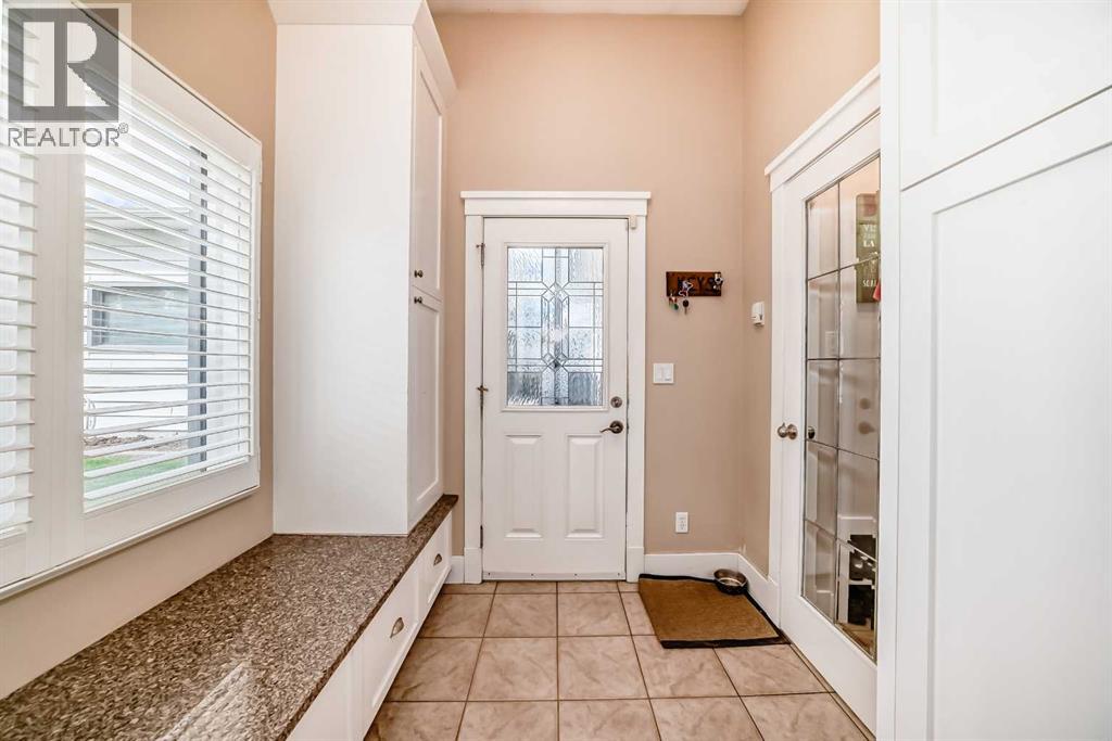 8215 5 Street SW, Calgary, Alberta T2V 1C6 - Photo 23 - A2319825