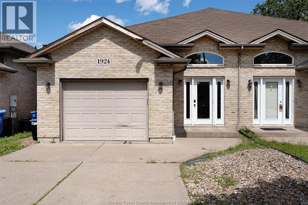 1924 NORTHWAY AVENUE, Windsor, Ontario