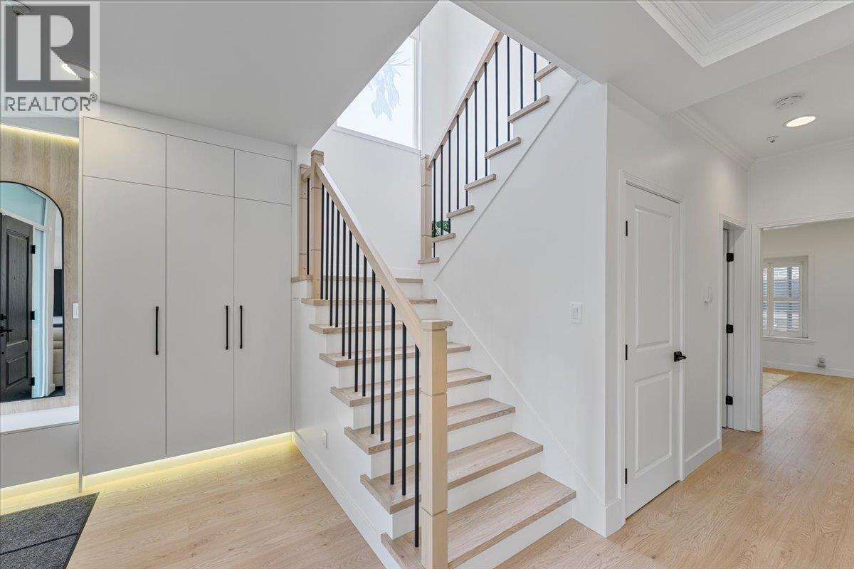 817 W 60th Avenue, Vancouver, British Columbia  V6P 2A2 - Photo 5 - R3138262