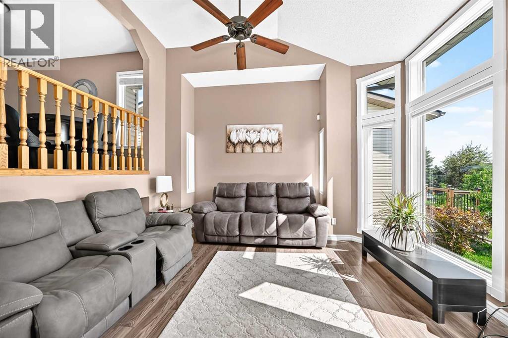 47 Harvest Glen Rise NE, Calgary, Alberta  T3K 4C1 - Photo 8 - A2321581