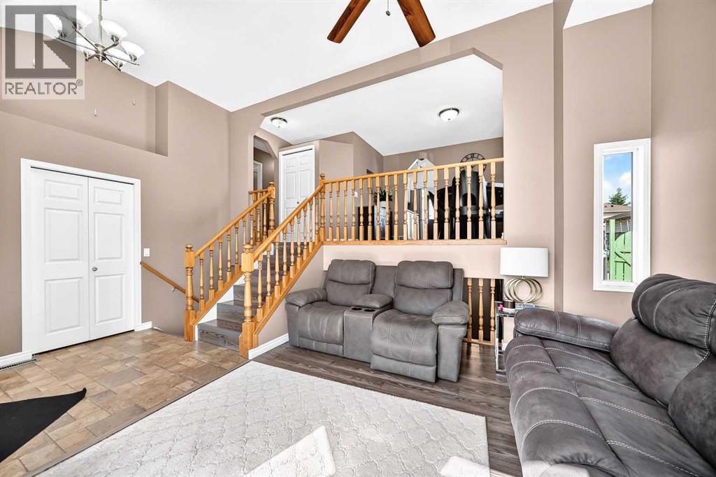 47 Harvest Glen Rise NE, Calgary, Alberta  T3K 4C1 - Photo 5 - A2321581