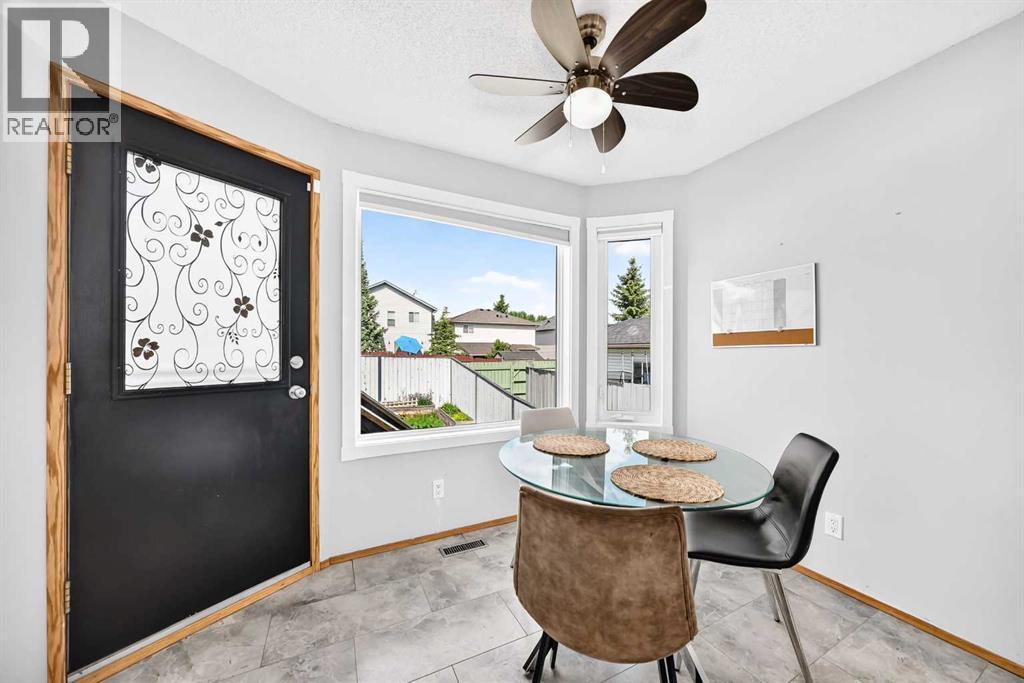 47 Harvest Glen Rise NE, Calgary, Alberta  T3K 4C1 - Photo 16 - A2321581