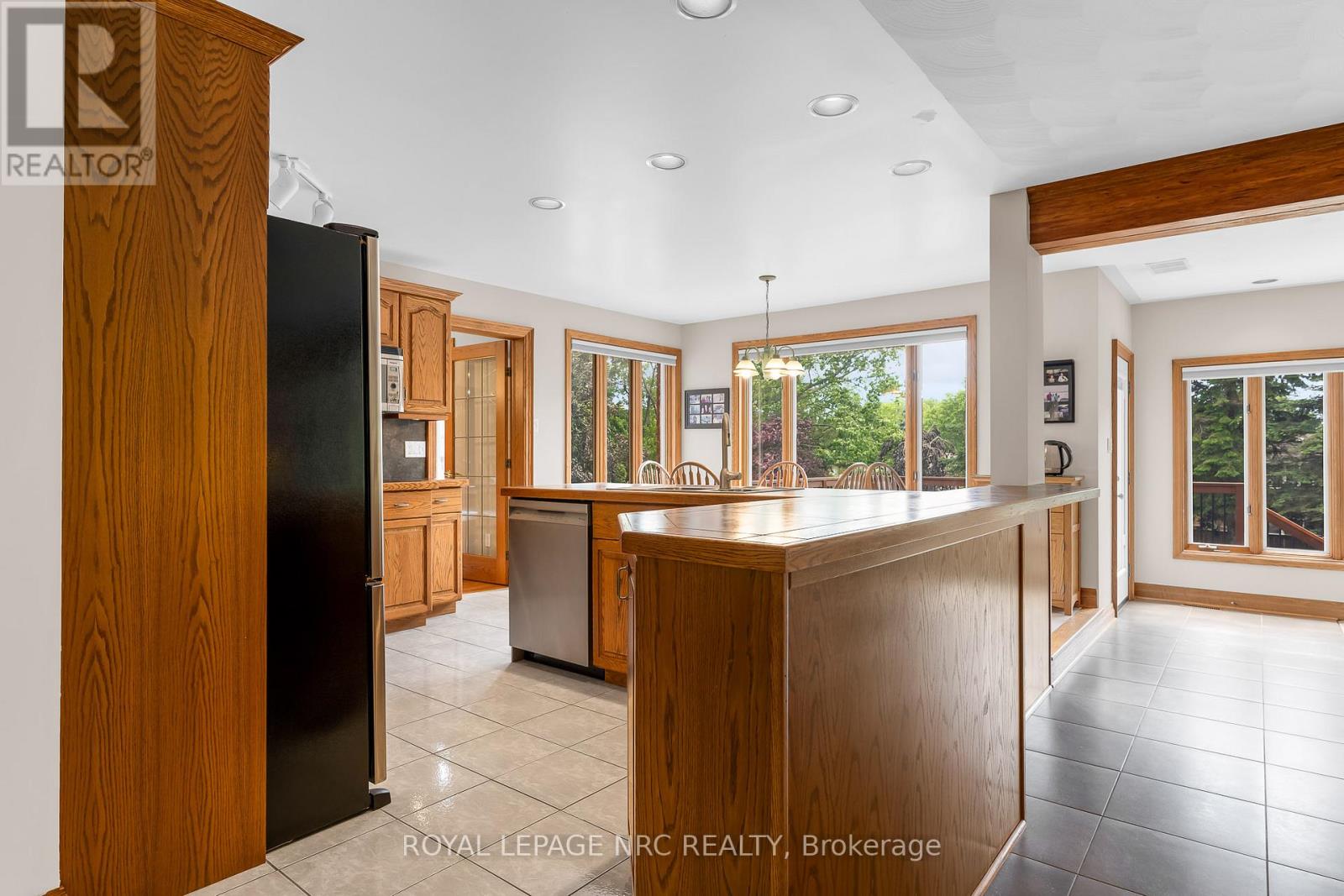 57 Millbridge Crescent, Pelham (Fonthill), Ontario L3E 0E1 - Photo 15 - X13475460
