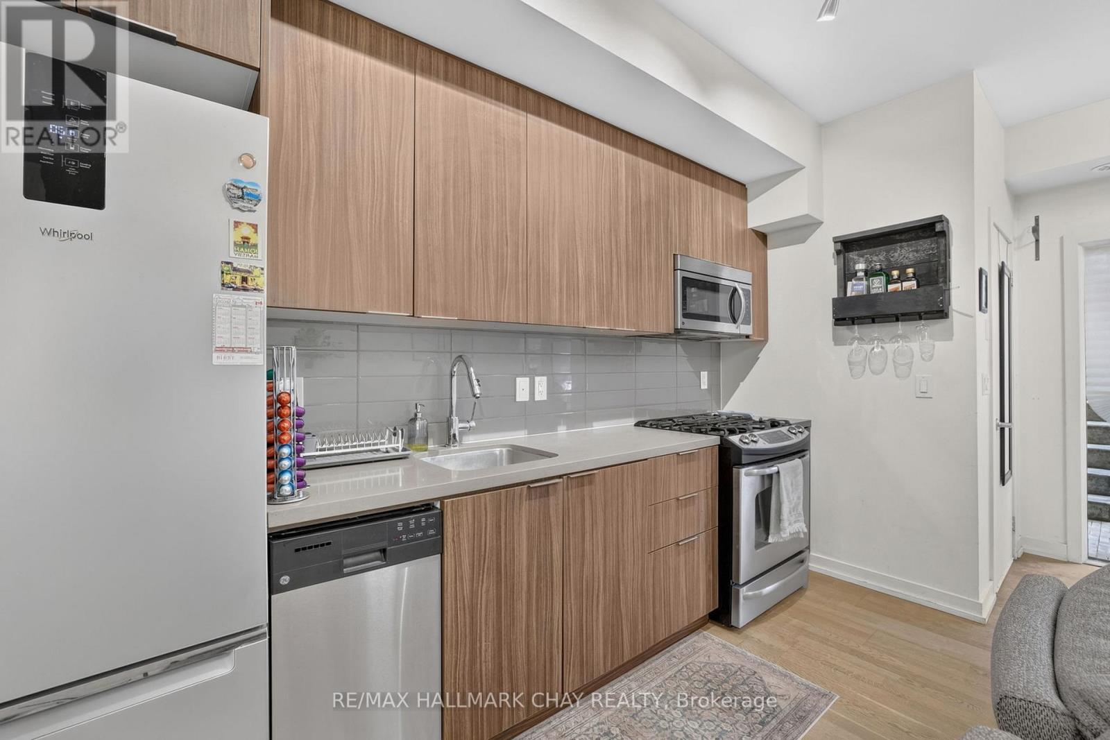 52 - 140 Broadview Avenue, Toronto, Ontario M4M 2G2 - Photo 8 - E13475262