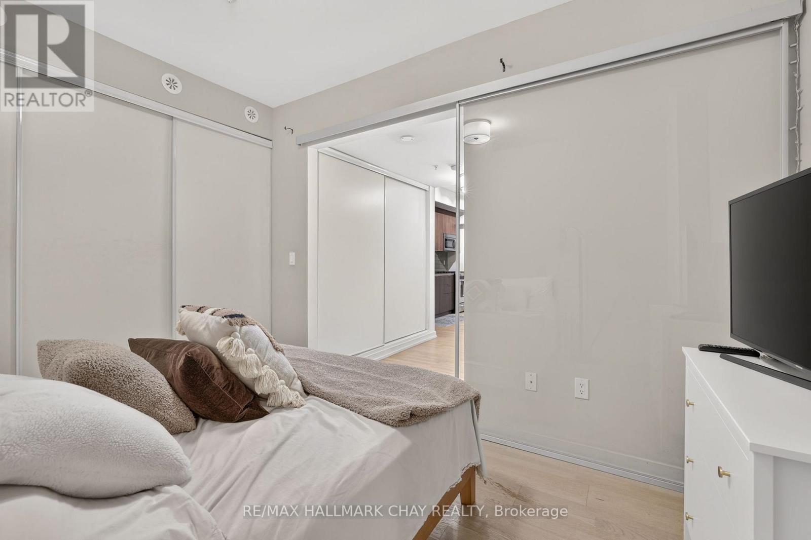 52 - 140 Broadview Avenue, Toronto, Ontario M4M 2G2 - Photo 11 - E13475262