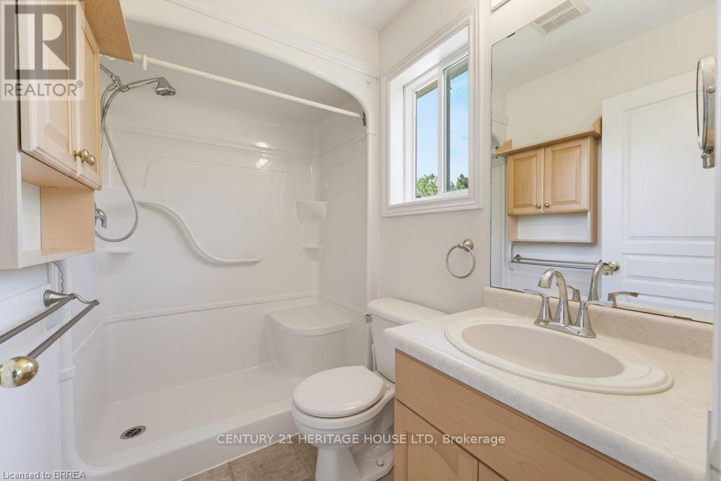 30 Cobblestone Drive, Brant, Ontario  N3L 4G1 - Photo 21 - X13475344