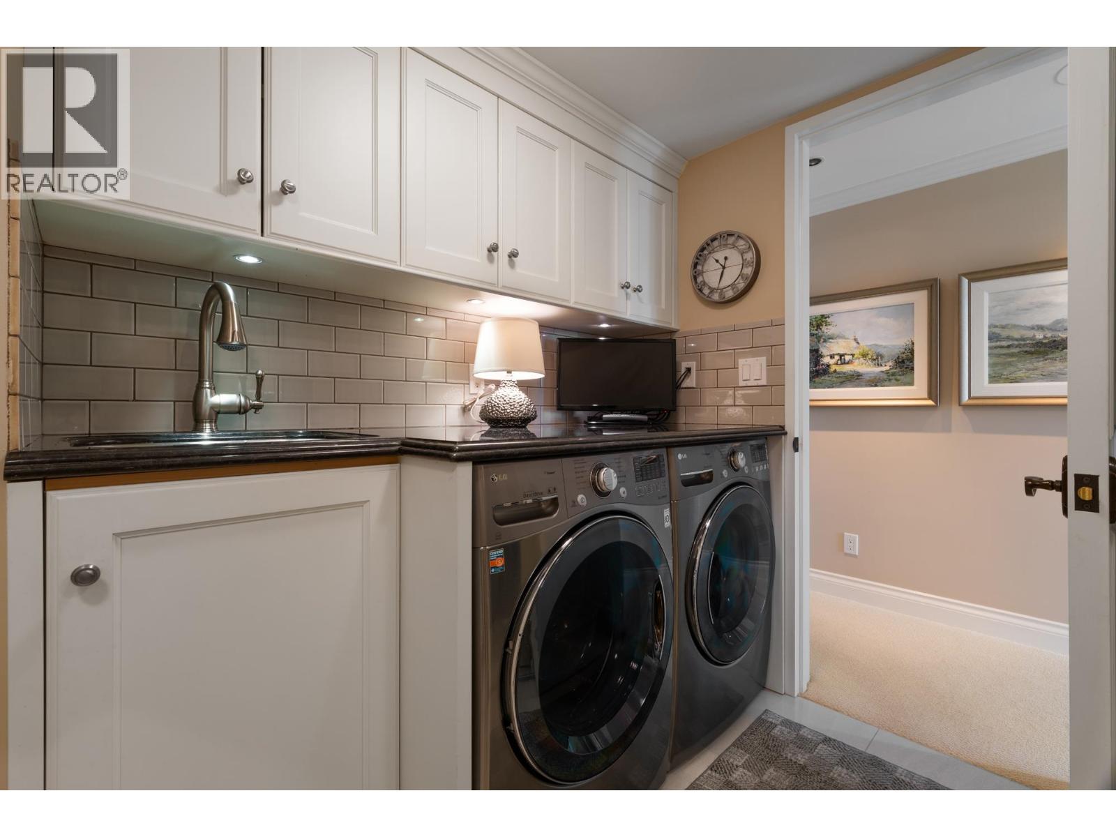 Ph 2250 Bellevue Avenue, West Vancouver, British Columbia  V7V 1C6 - Photo 32 - R3138314