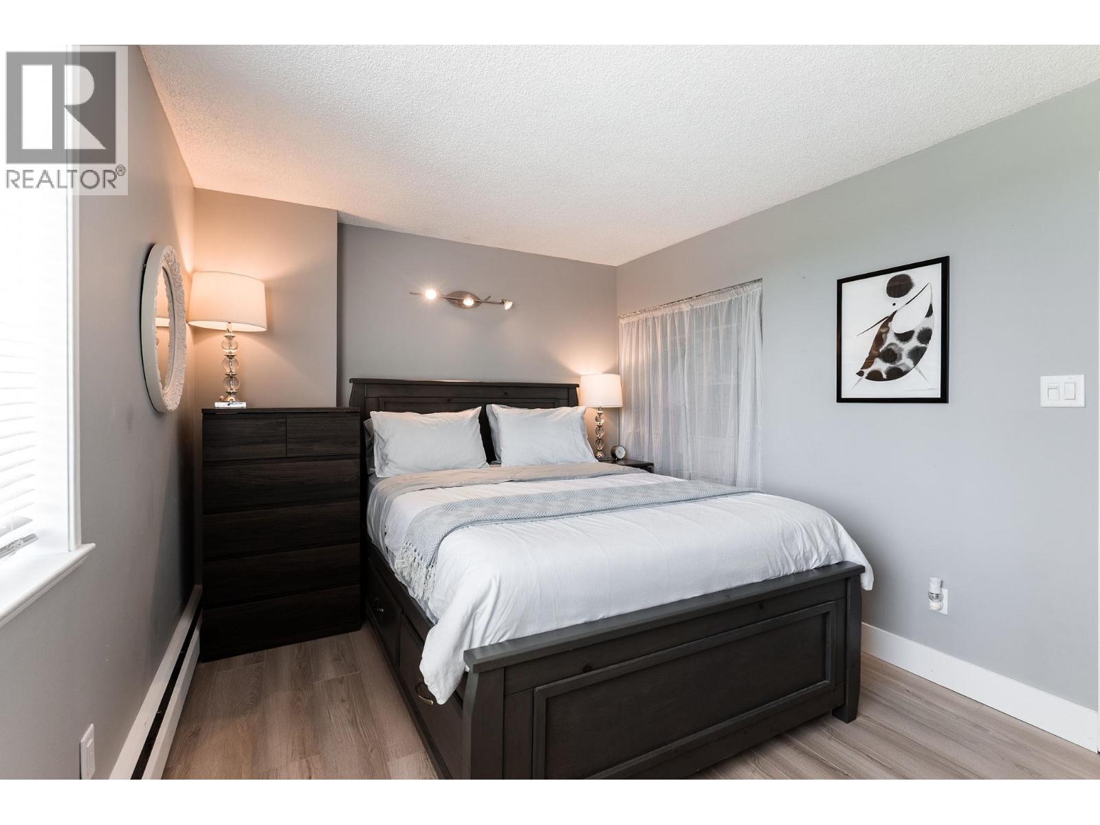 302 3737 Bartlett Court, Burnaby, British Columbia  V3J 7E3 - Photo 17 - R3138332