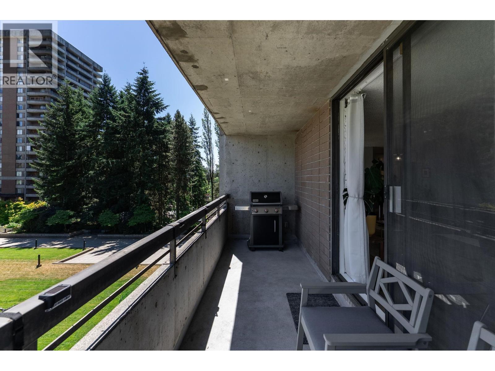 302 3737 Bartlett Court, Burnaby, British Columbia  V3J 7E3 - Photo 21 - R3138332