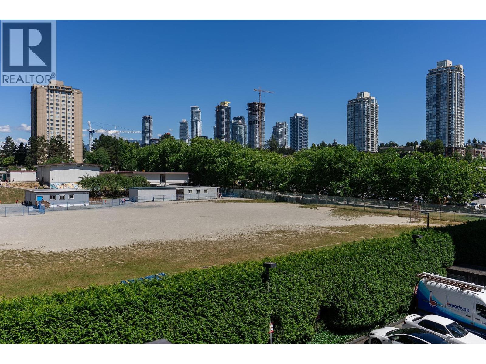 302 3737 Bartlett Court, Burnaby, British Columbia  V3J 7E3 - Photo 24 - R3138332