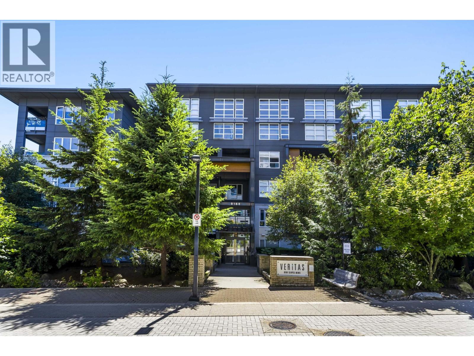 502 9168 SLOPES MEWS