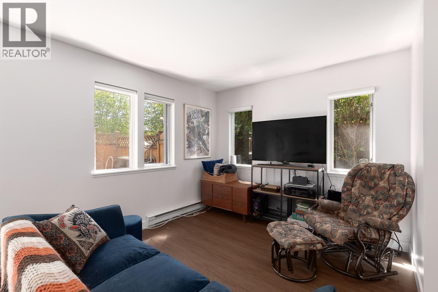 1 1215 Brunette Avenue, Coquitlam, British Columbia  V3K 6W2 - Photo 5 - R3138358