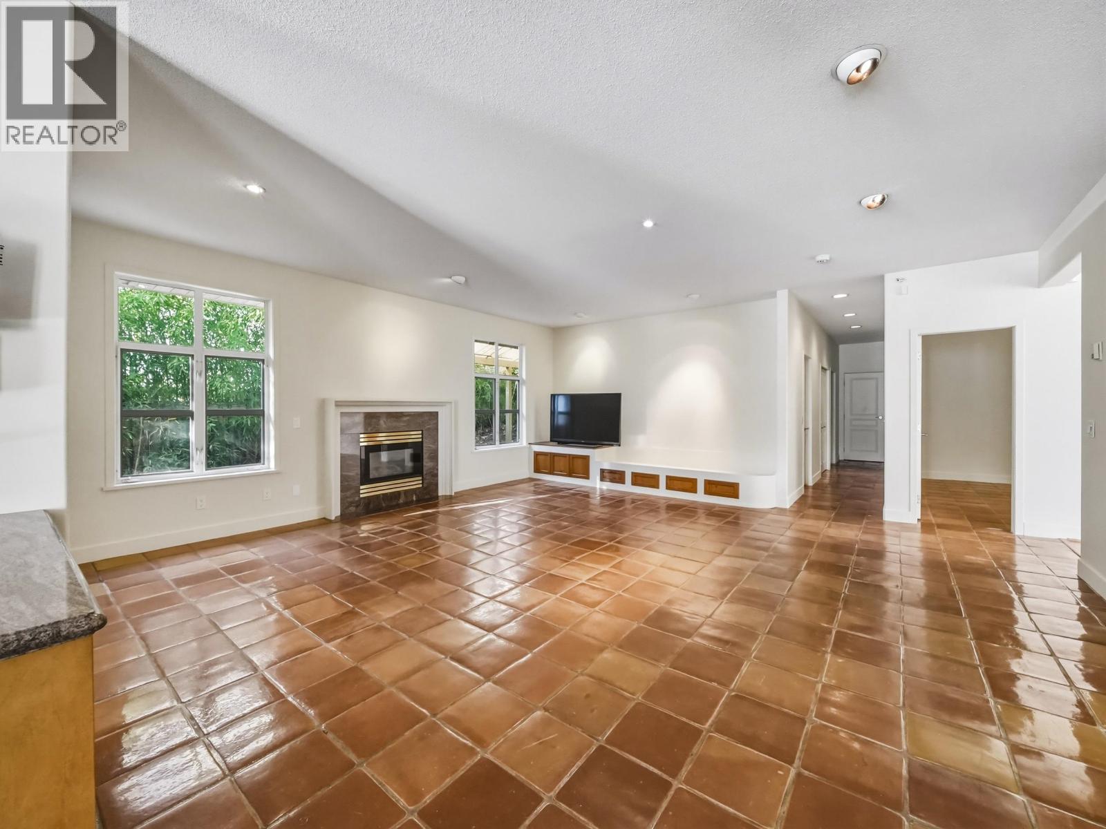 6231 Taylor Drive, West Vancouver, British Columbia V7W 1Y8 - Photo 18 - R3138329