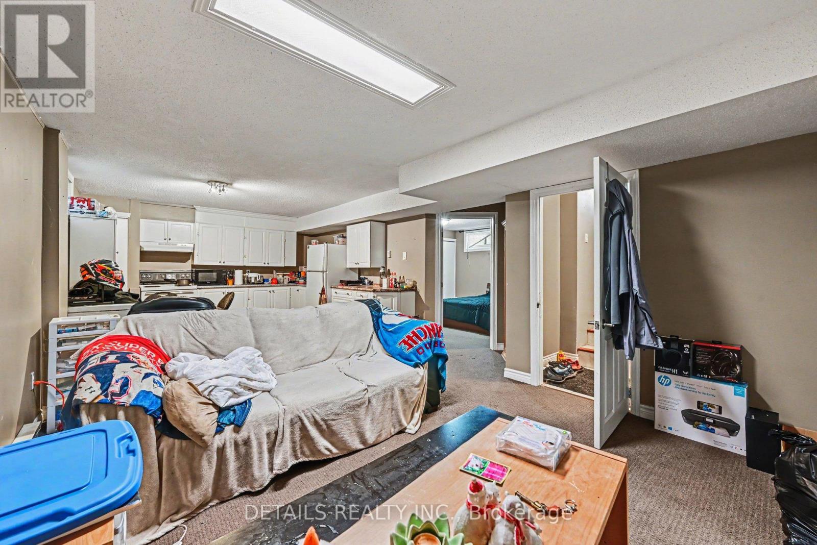 Basement Unit - 816 Willow Avenue, Ottawa, Ontario K1E 1C7 - Photo 4 - X13475478