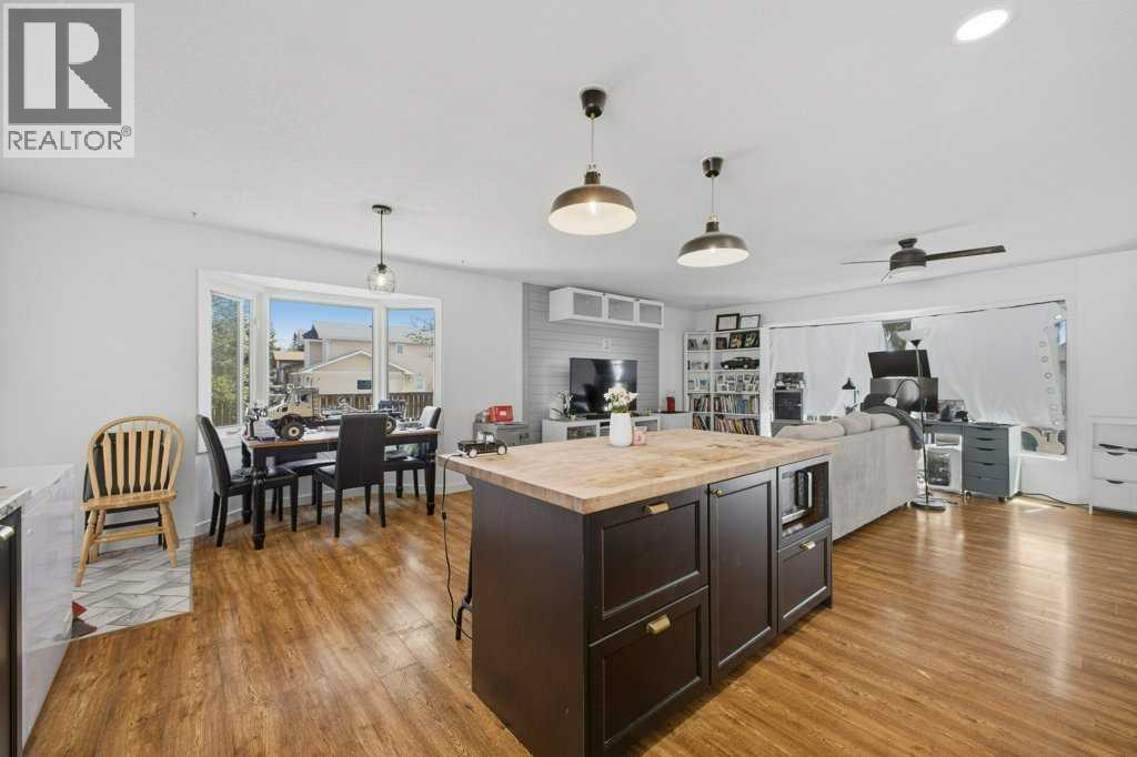 124 Martin Close, Red Deer, Alberta  T4R 1R8 - Photo 13 - A2288694